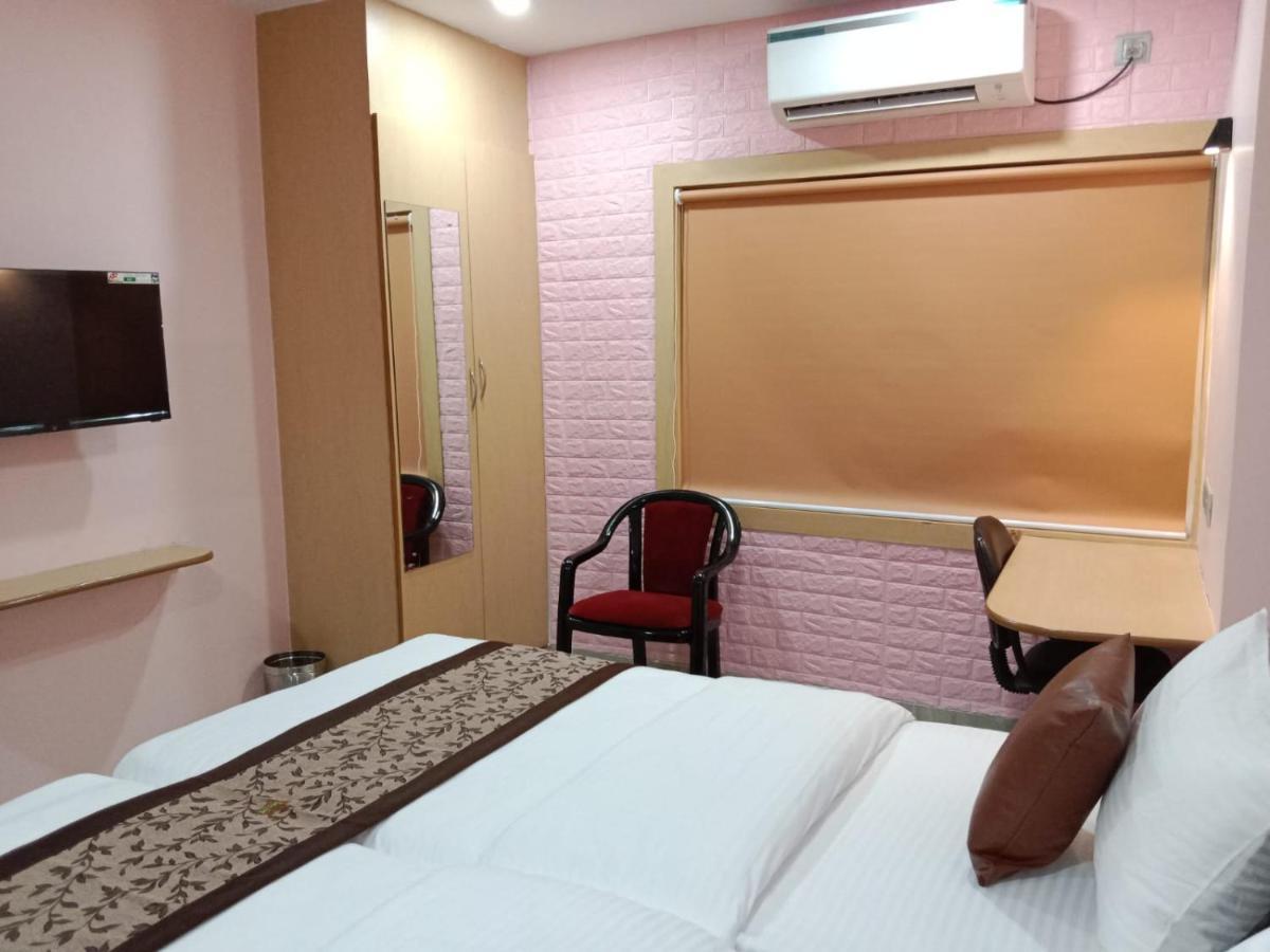 Soukyam Hotel Kalkutta Kültér fotó